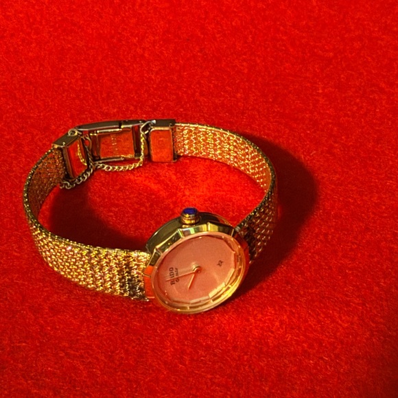 Authentic Rado ladies Quartz - Picture 5 of 7